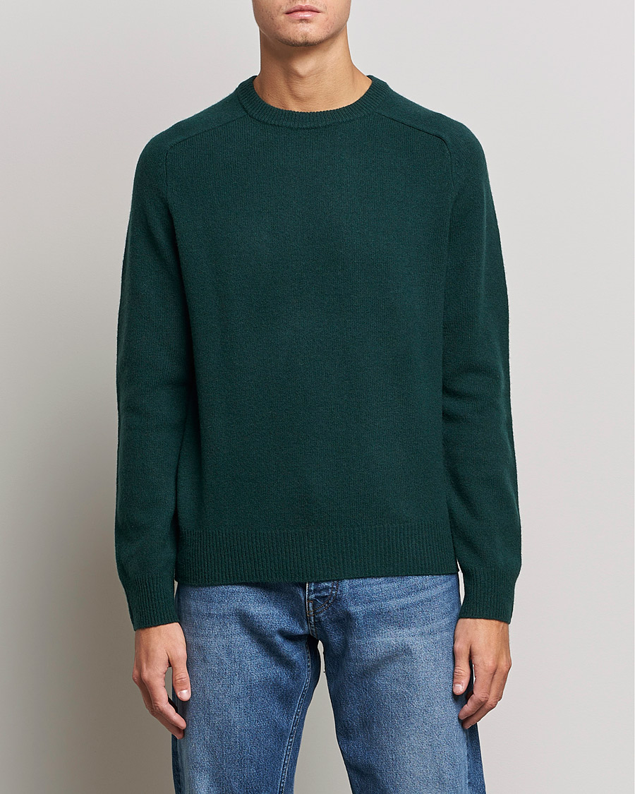 Herren | Pullover | A Day's March | Brodick Lambswool Sweater Bottle Green