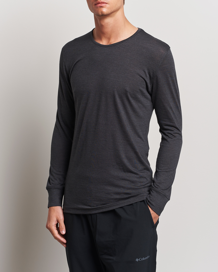 Herren | T-Shirts | Zimmerli of Switzerland | Wool/Silk Long Sleeve T-Shirt Charcoal