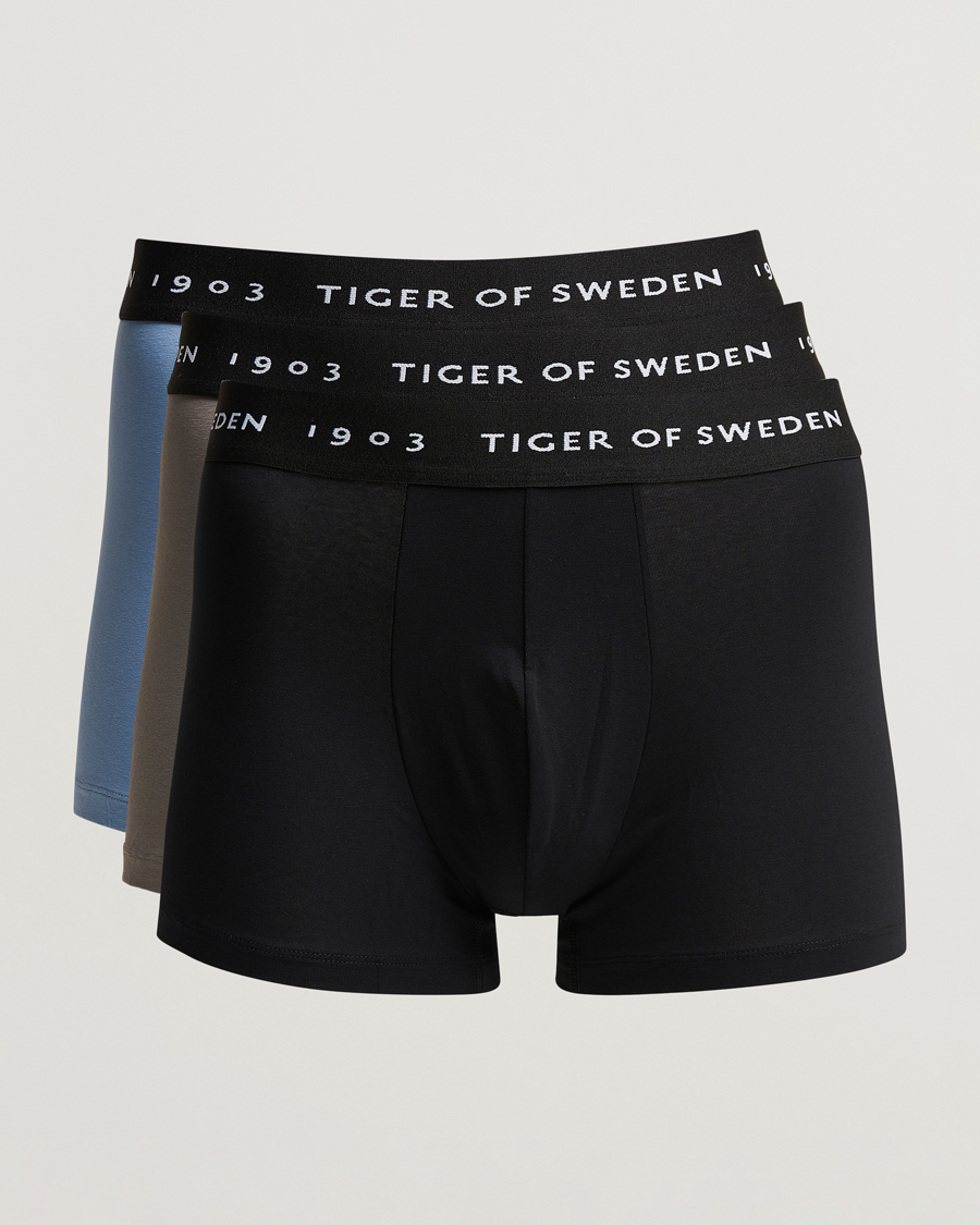 Herren | Unterwäsche | Tiger of Sweden | Hermod 3-Pack Organic Cotton Trunck Light Blue Black
