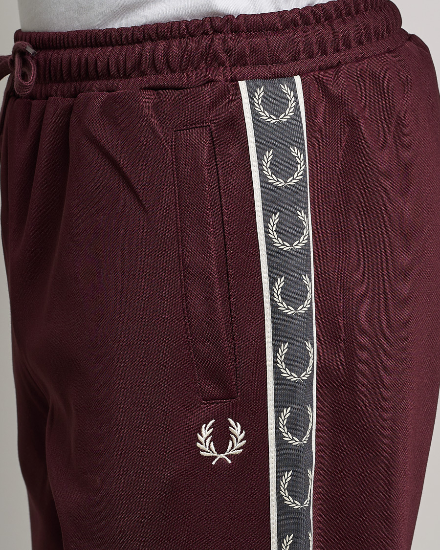 Herren | Hosen | Fred Perry | Taped Track Pants Oxblood