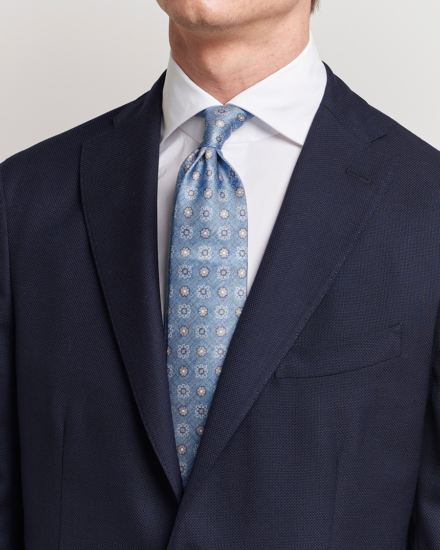 Herren |  | Amanda Christensen | Silk Oxford Printed Flower 8cm Tie Blue