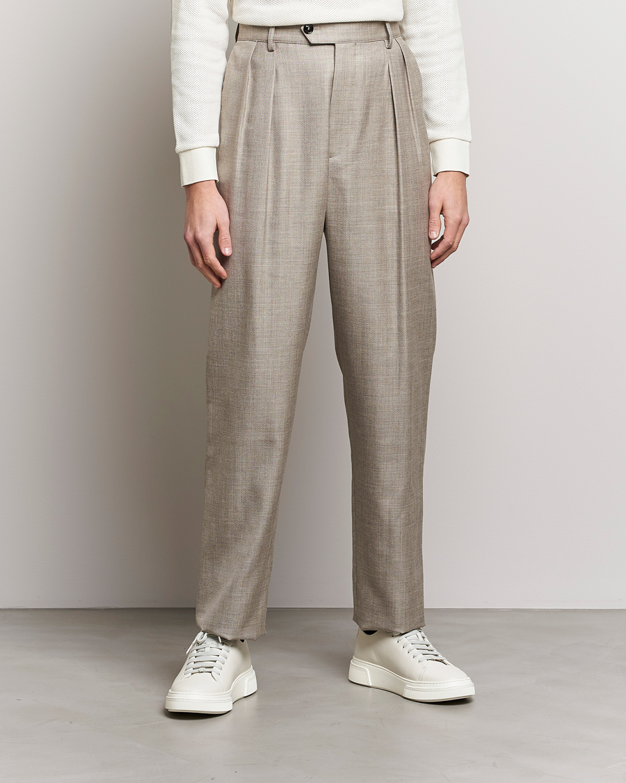 Herren | Stoffhosen | Giorgio Armani | Pleated Wool Trousers Light Grey