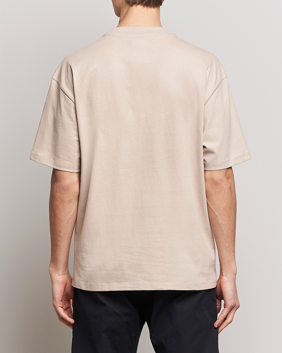 Herren | T-Shirts | HUGO | Dampato Logo Pocket Crew Neck T-Shirt Light Beige