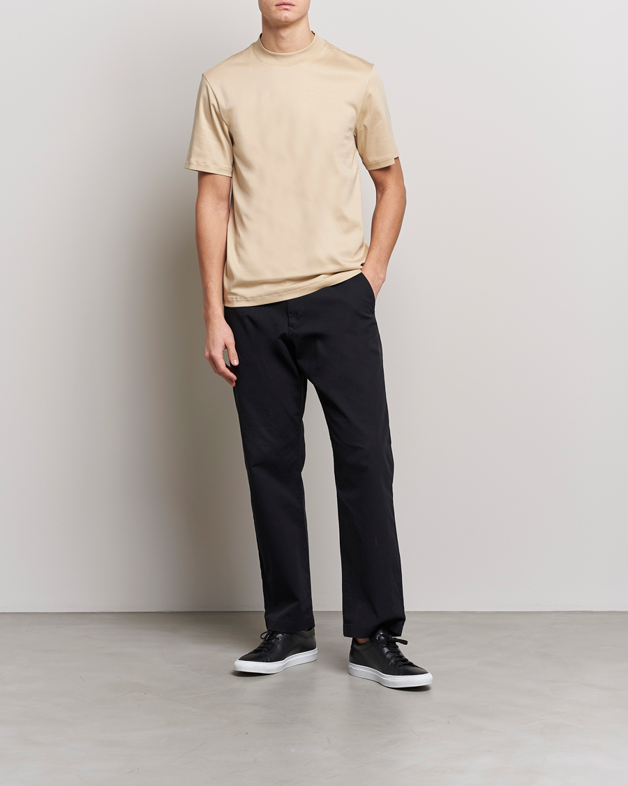 Herren | T-Shirts | J.Lindeberg | Ace Mock Neck Mercerized Cotton T-Shirt Safari Beige