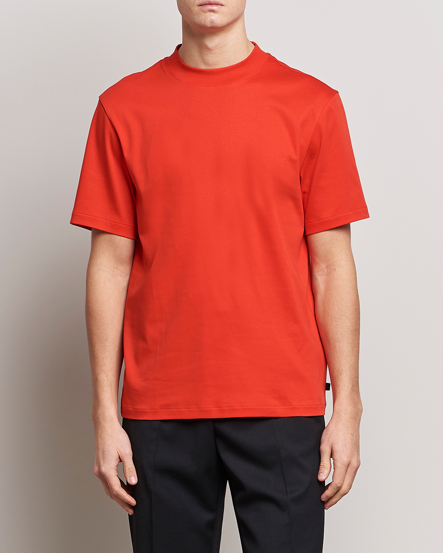 Herren |  | J.Lindeberg | Ace Mock Neck Mercerized Cotton T-Shirt Fiery Red
