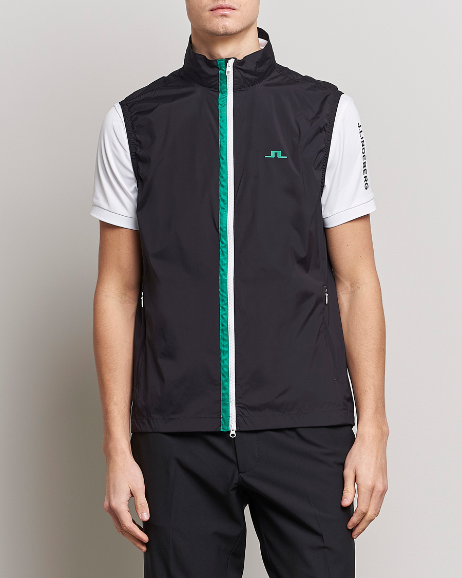 Herren |  | J.Lindeberg | Ash Light Packable Vest Rain Forest