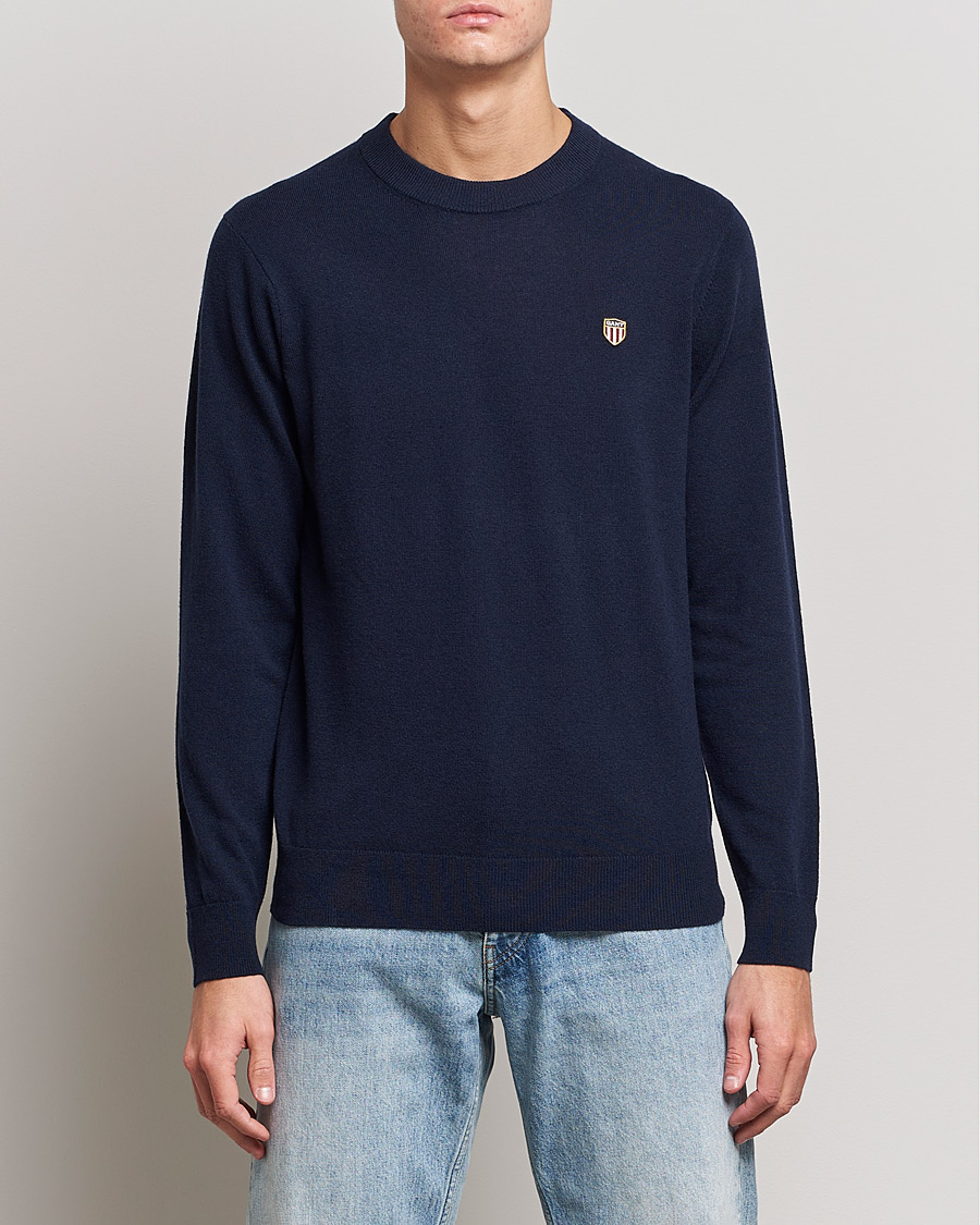 Herren |  | GANT | Banner Shield Lambswool Crew Neck Eavning Blue
