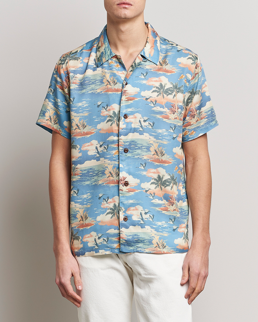 Herren |  | Nudie Jeans | Arvid Printed Short Sleeve Shirt Hawaii Azure