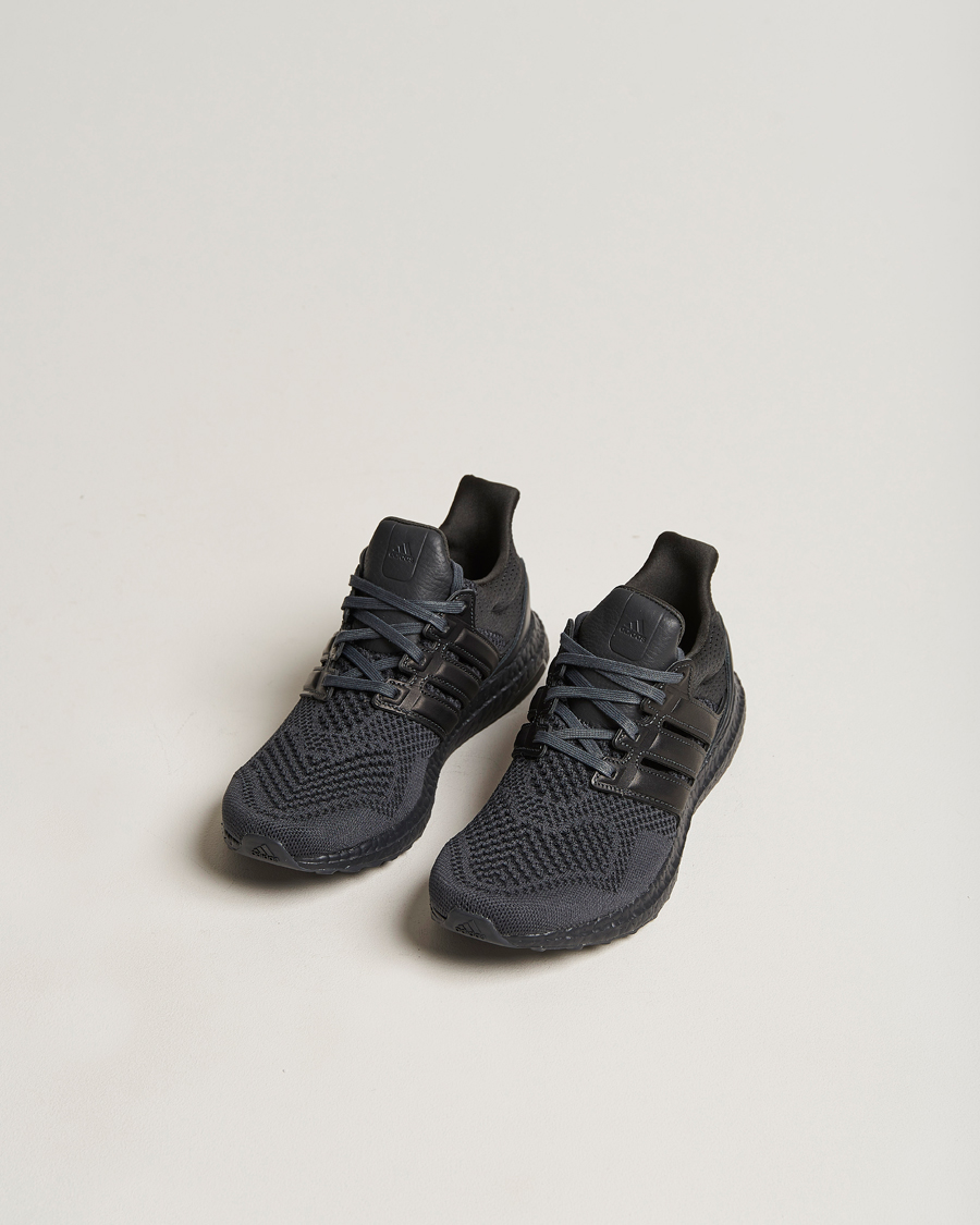Herren | Schwarze Sneakers | adidas Performance | Ultraboost 1.0 Running Sneaker Carbon/Black