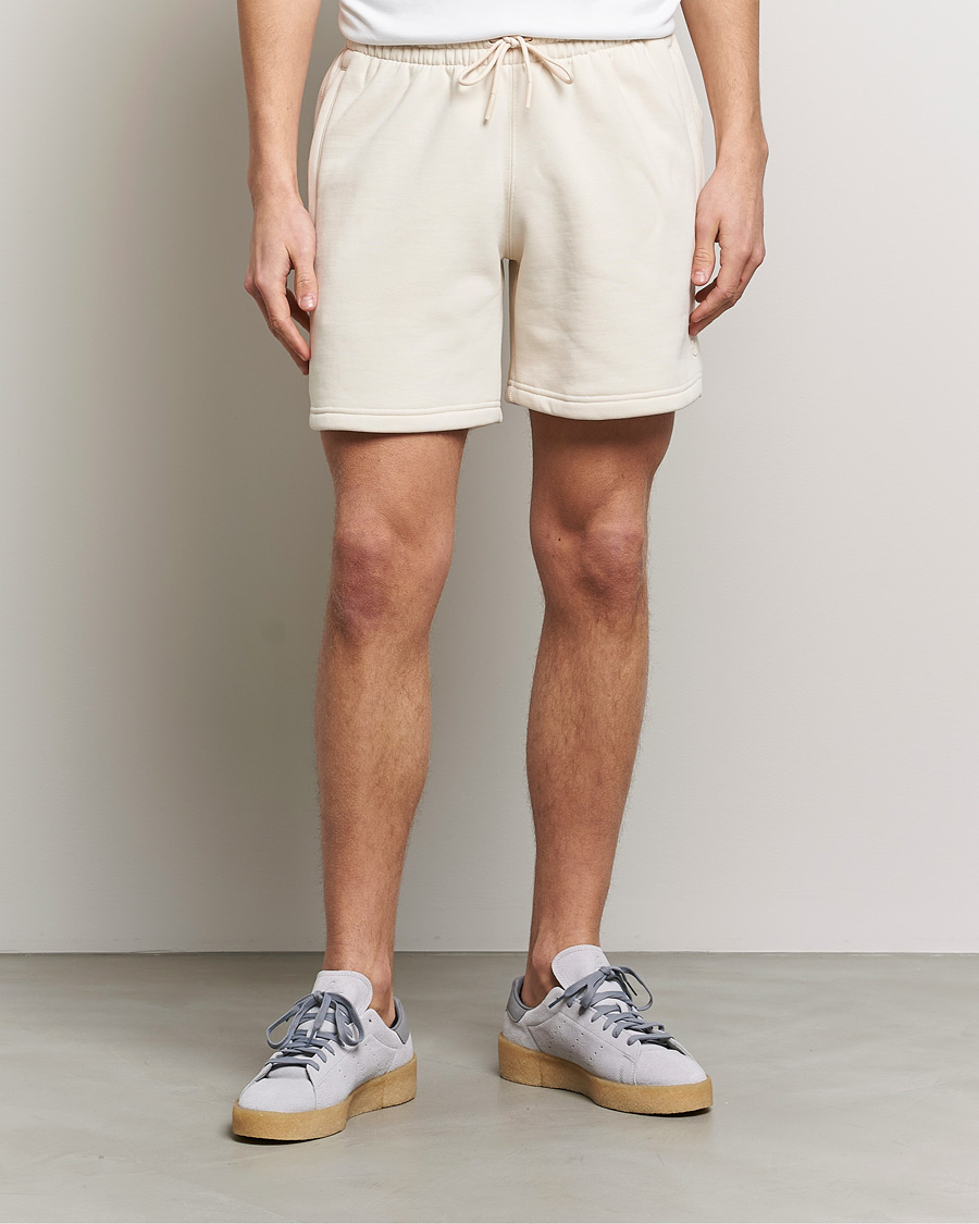 Herren | Joggingshorts | adidas Originals | Essential Shorts Won White