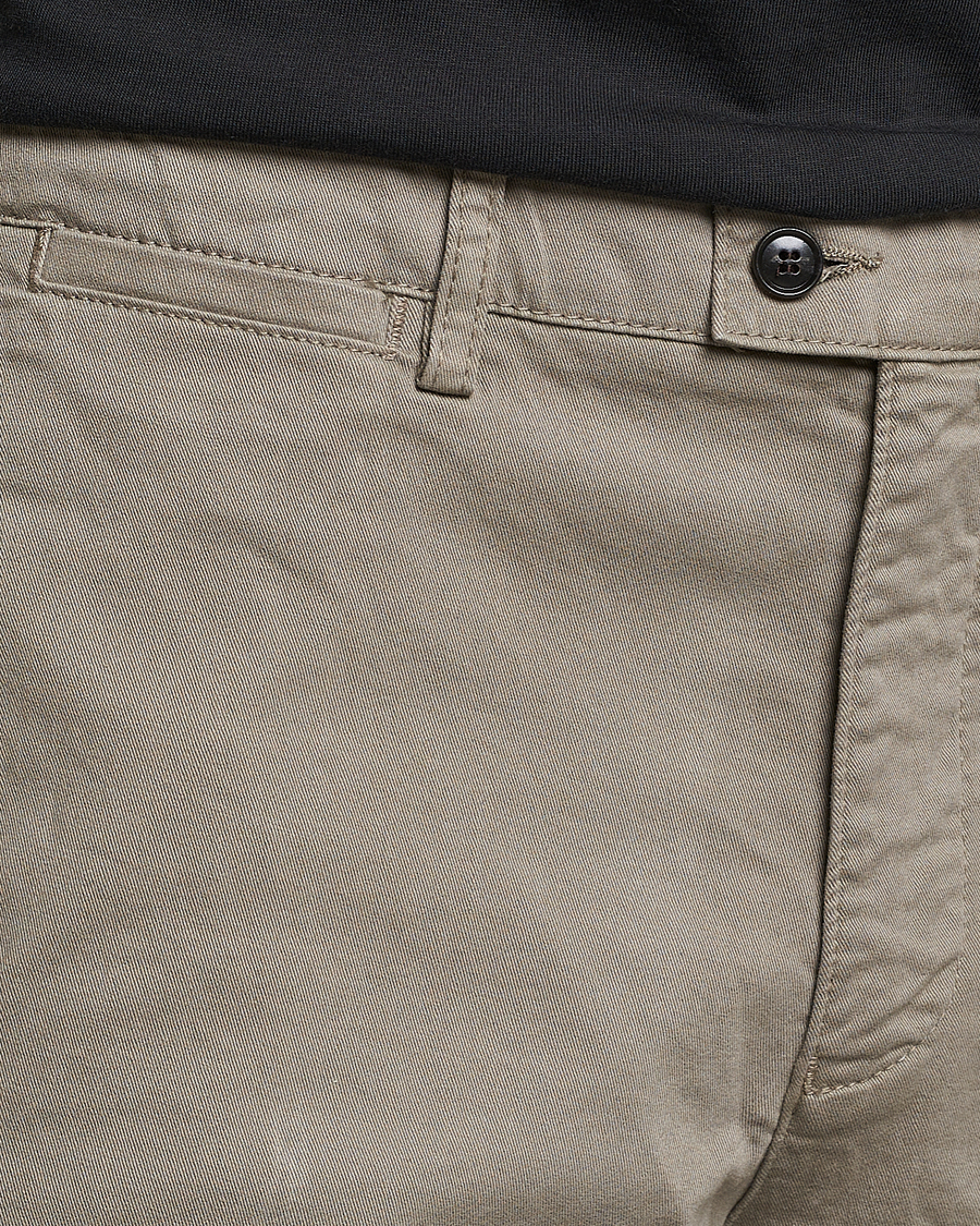 Herren | Shorts | Tiger of Sweden | Caid Cotton Shorts Dusty Green