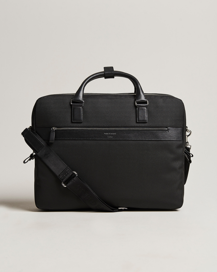 Herren | Tiger of Sweden Bays Recycled Polyester Computer Bag Black | Tiger of Sweden | Bays Recycled Polyester Computer Bag Black