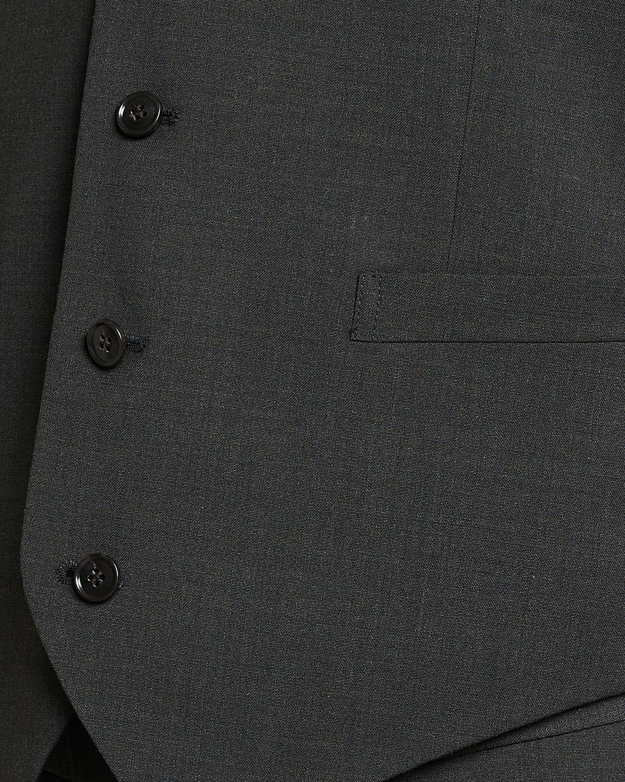 Herren | Westen | Tiger of Sweden | Wayde Wool Travel Waistcoat Olive Extreme