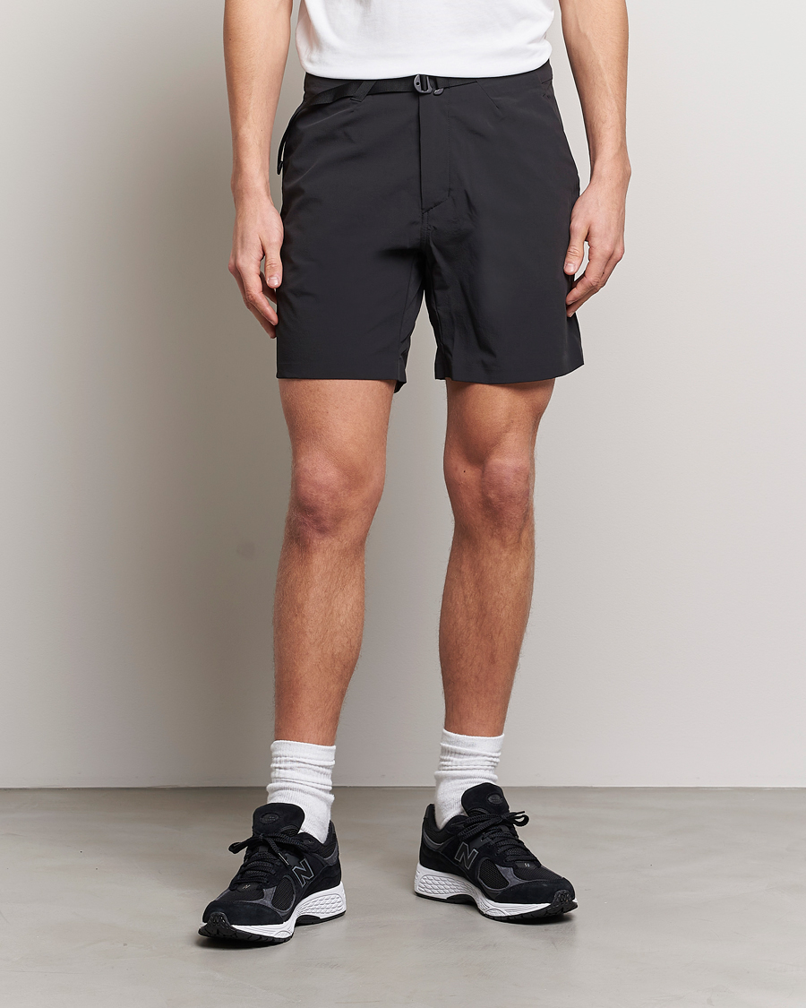 Herren | Peak Performance | Peak Performance | Vislight Light Shorts Off Black