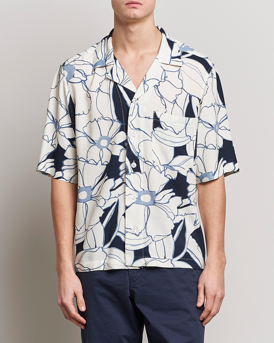 Herren | Hemden | Oscar Jacobson | Cuban Short Sleeve Flower Print Shirt White