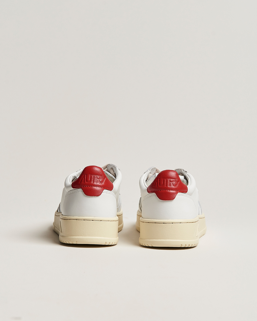 Herren | Autry Medalist Low Super Soft Leather Sneaker White/Red | Autry | Medalist Low Super Soft Leather Sneaker White/Red