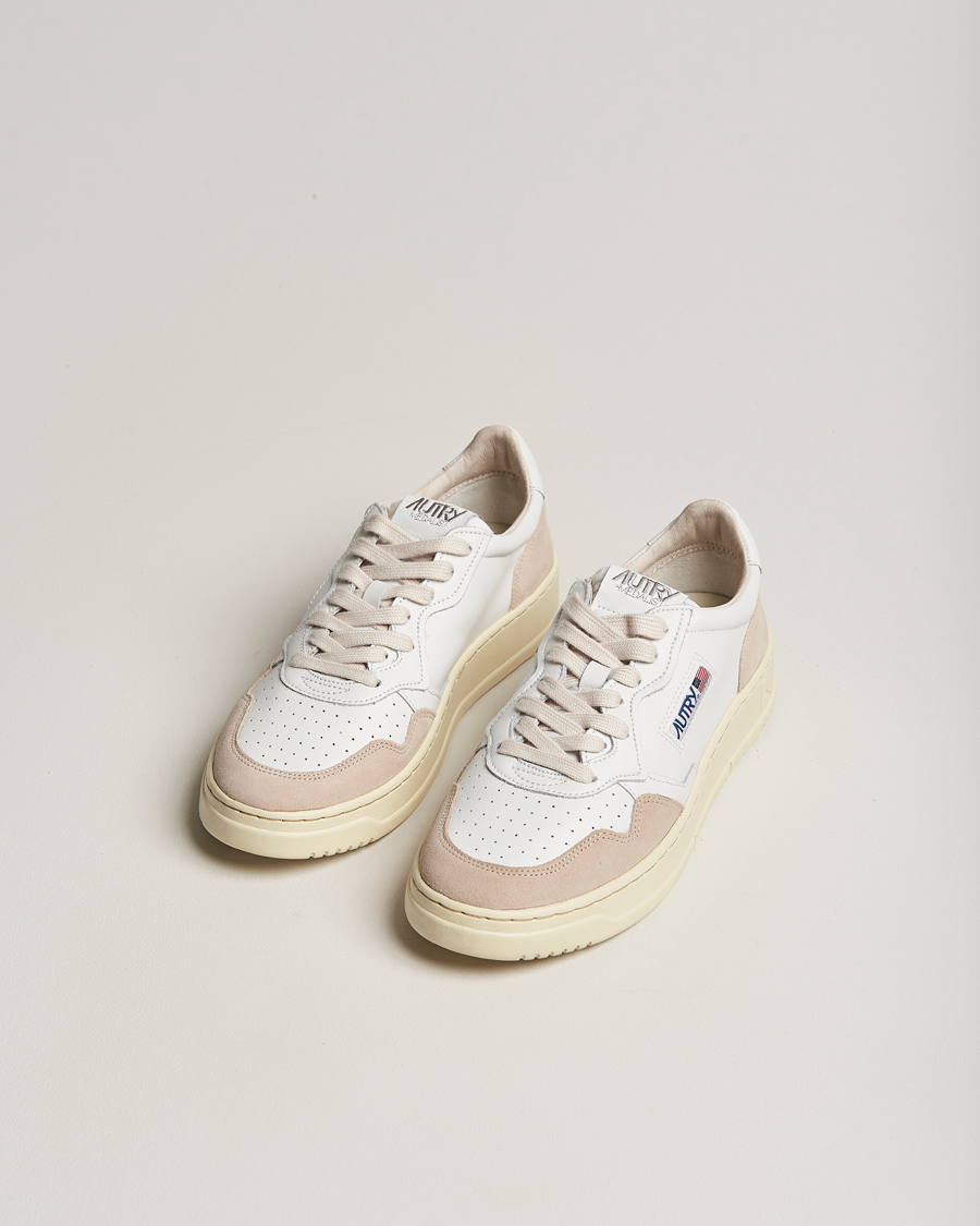 Herren | Autry Medalist Low Leather/Suede Sneaker White | Autry | Medalist Low Leather/Suede Sneaker White