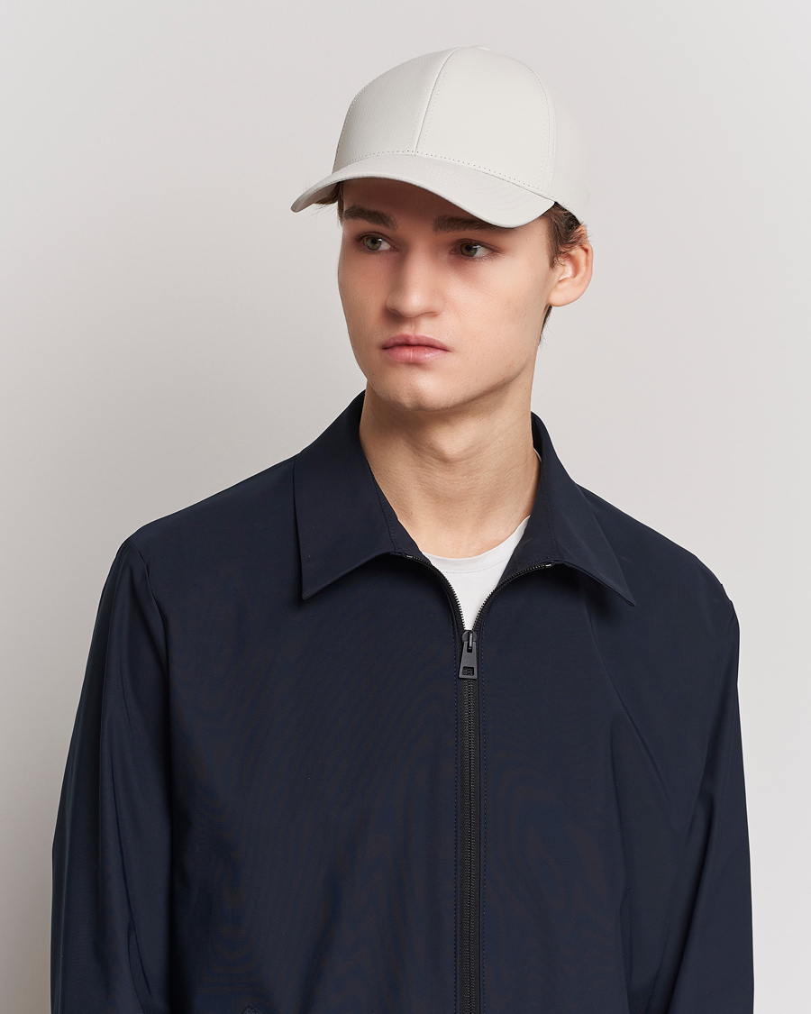 Herren | Varsity Headwear Active Tech Cap Beige | Varsity Headwear | Active Tech Cap Beige