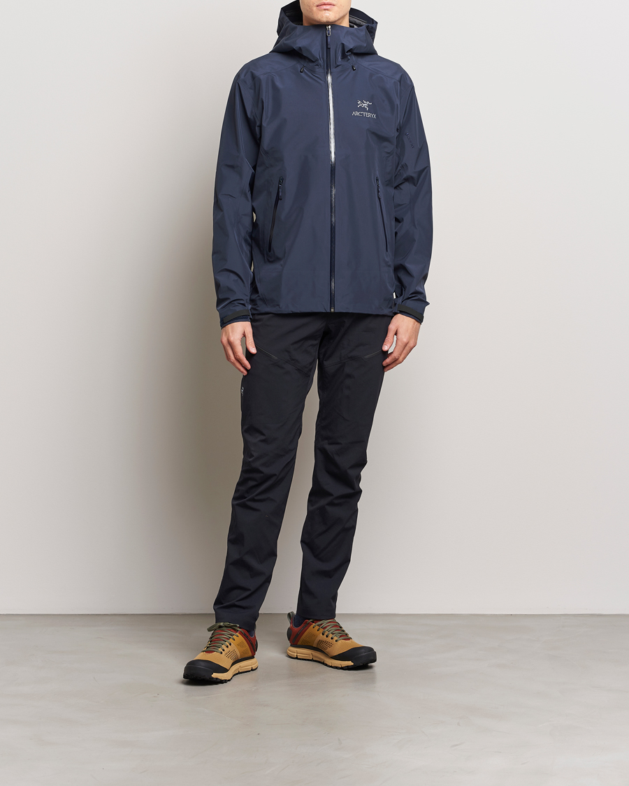 Herren | Jacken | Arc'teryx | Beta LT Jacket Black Sapphire