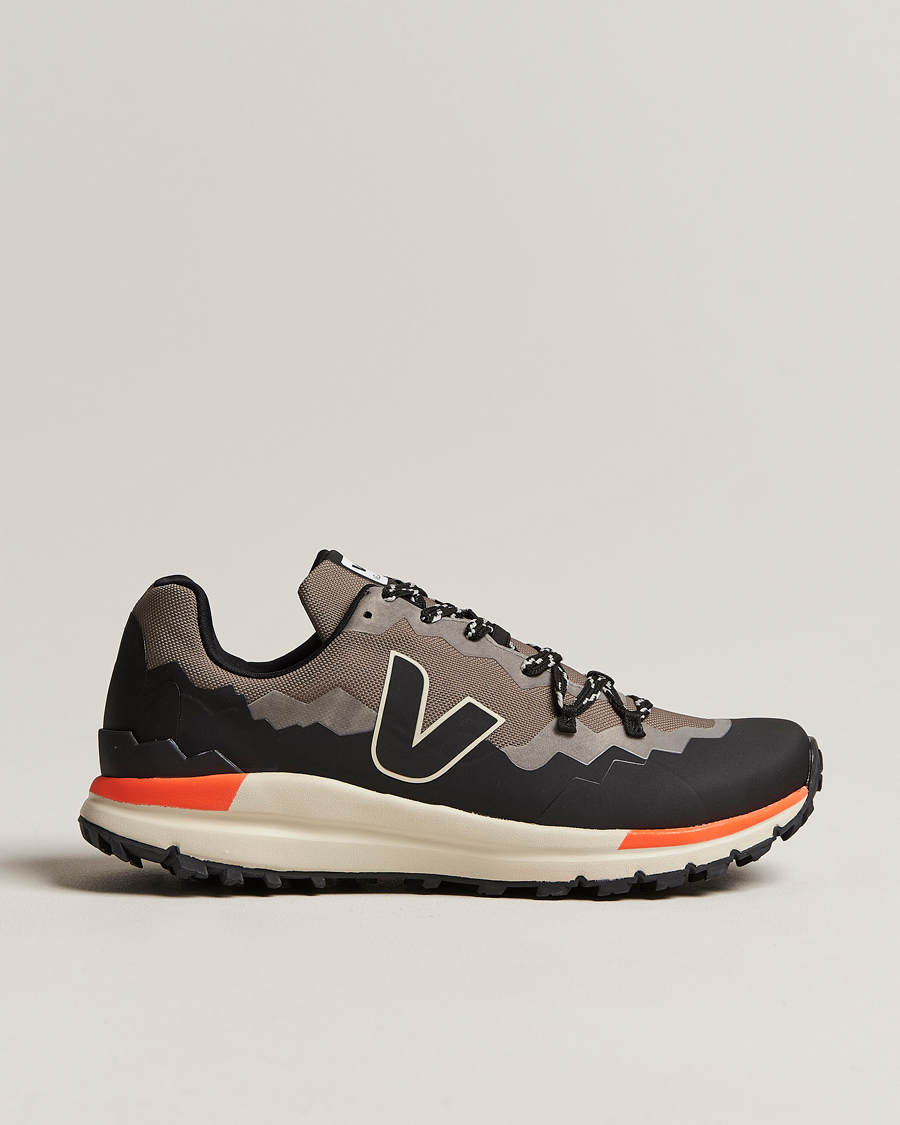 Herren | Veja Fitz Roy Hiking Sneaker Basalte Black | Veja | Fitz Roy Hiking Sneaker Basalte Black
