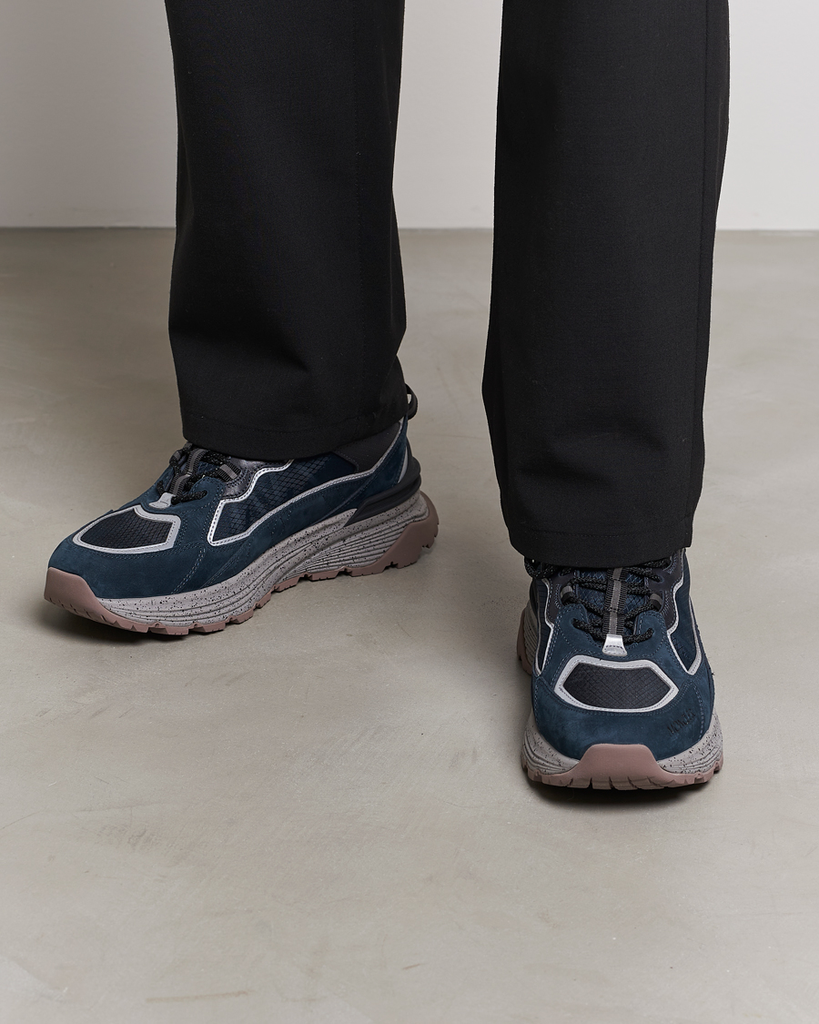 Herren | Moncler Lite Runner Sneakers Navy | Moncler | Lite Runner Sneakers Navy