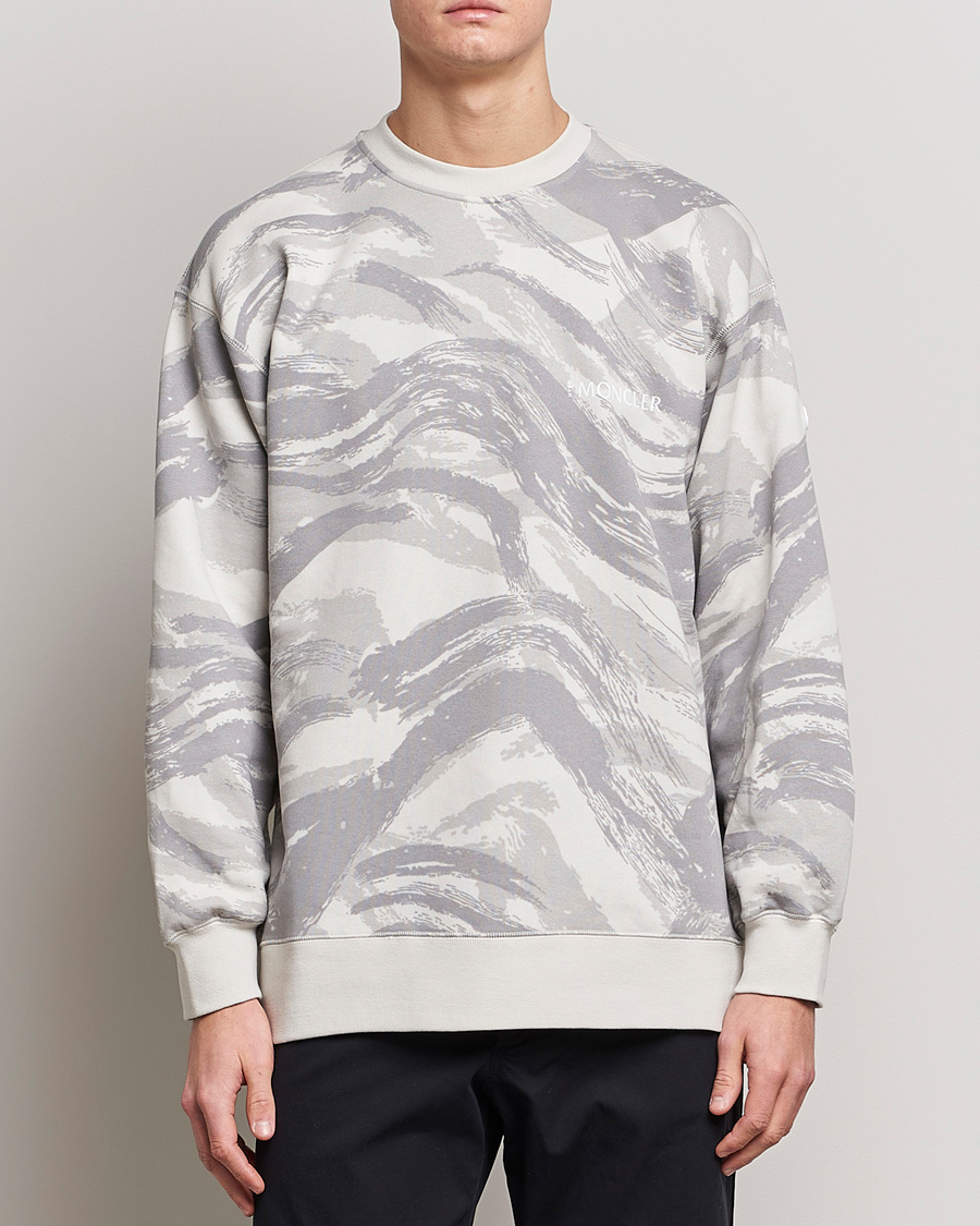Herren | Luxury Brands | Moncler Genius | 4 Moncler Hyke Printed Sweatshirt Camo