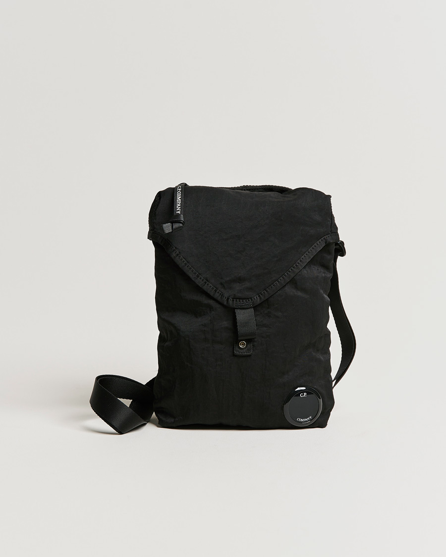Herren | C.P. Company Nylon B Small Shoulder Bag Black | C.P. Company | Nylon B Small Shoulder Bag Black