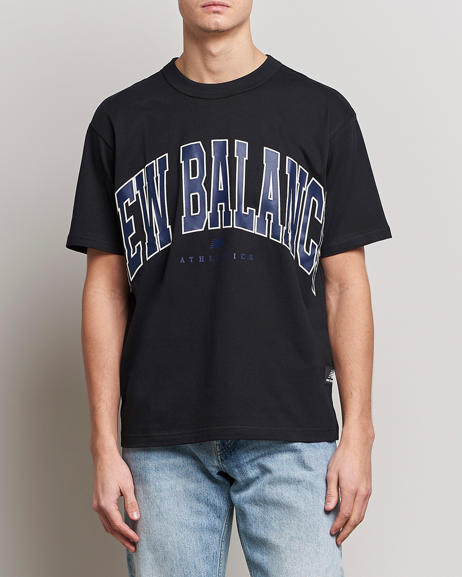 Herren | T-Shirts | New Balance | Athletics Warped T-Shirt Black