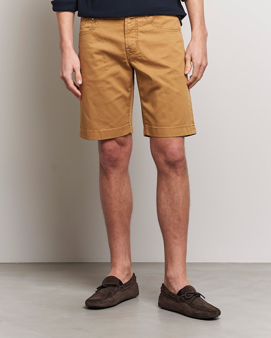 Herren | | Jacob Cohën | Nicolas Cotton Twill Shorts Beige
