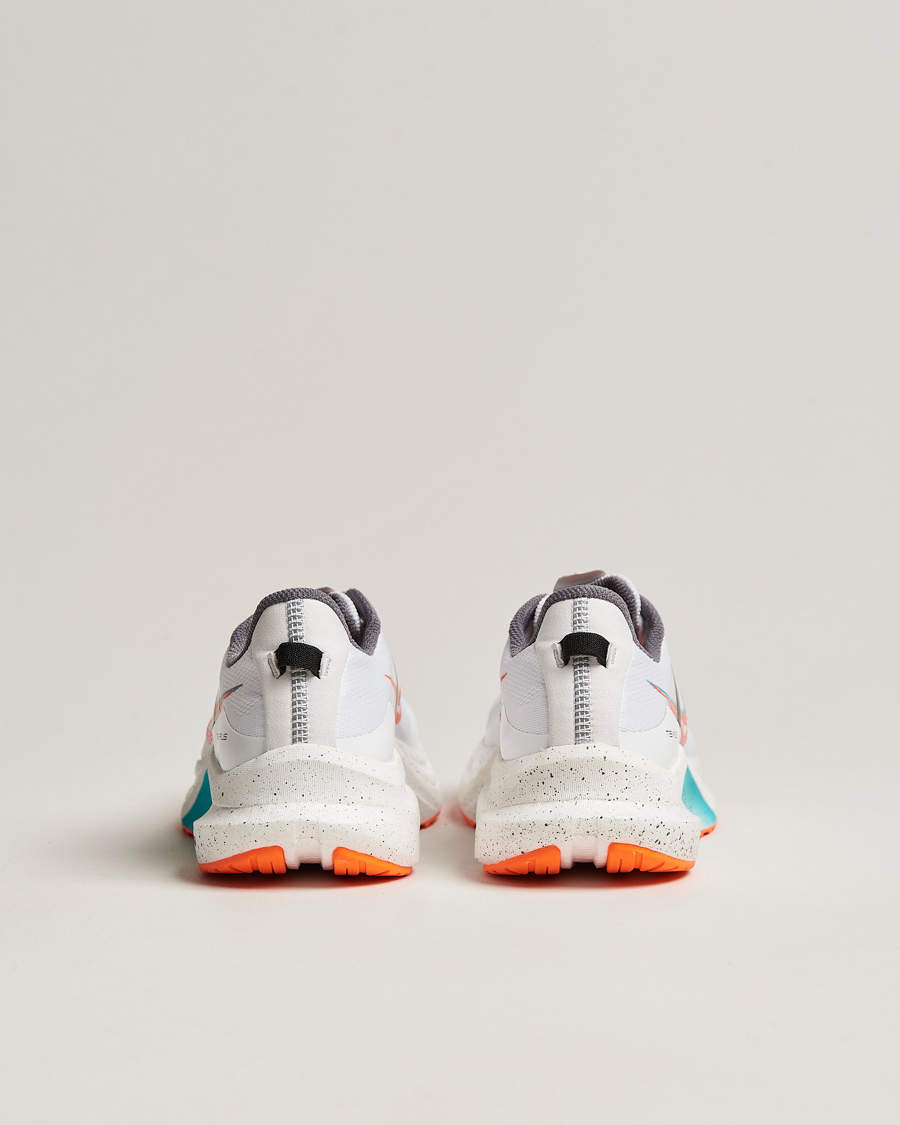 Herren | Saucony Tempus Running Sneaker White/Vizi Orange | Saucony | Tempus Running Sneaker White/Vizi Orange