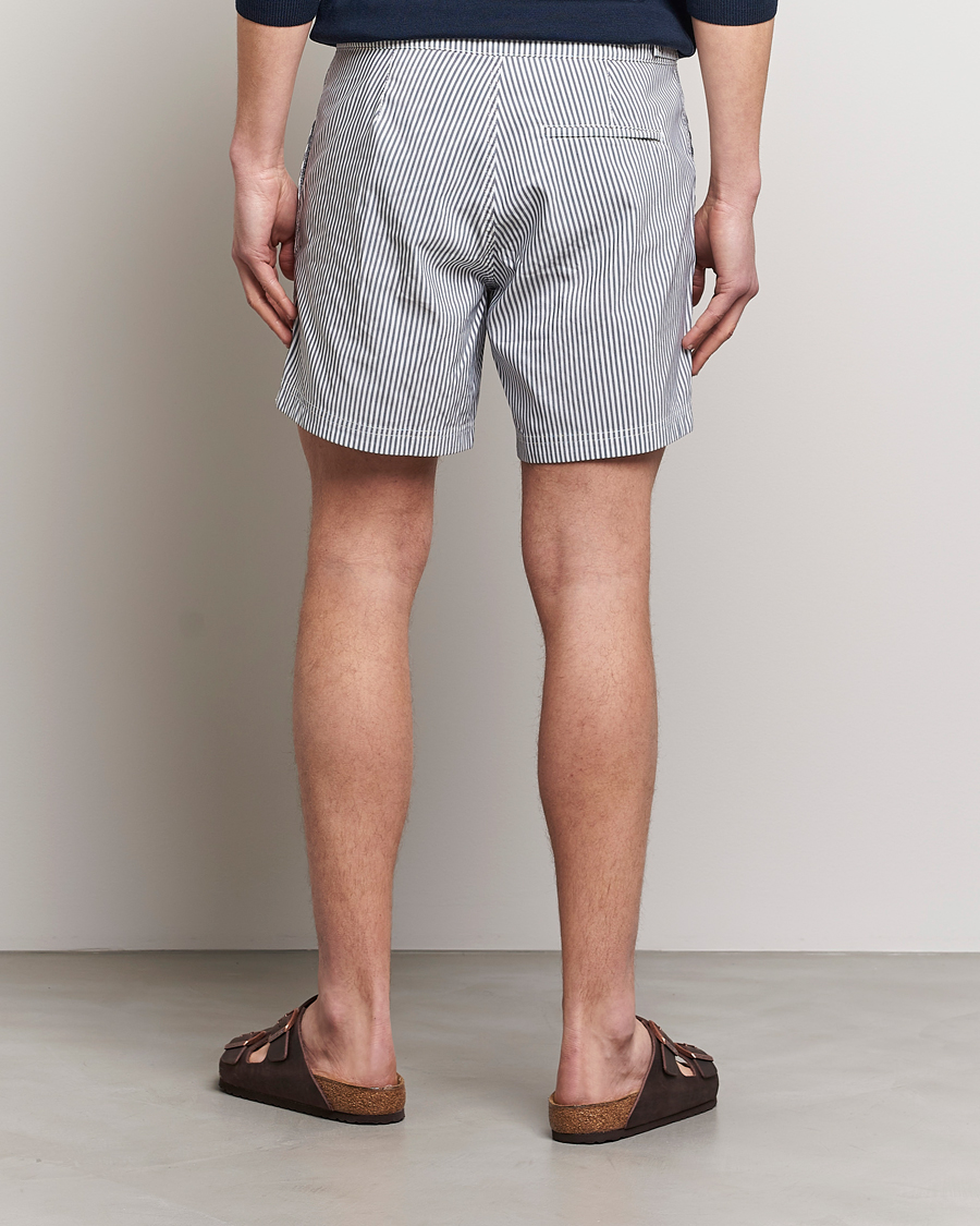 Herren | Badehosen | Sunspel | Striped Tailored Swimshorts Navy/White