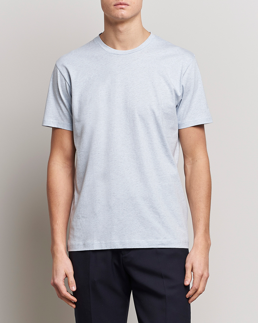 Herren |  | Sunspel | Riviera Organic Tee Pastel Blue Melange