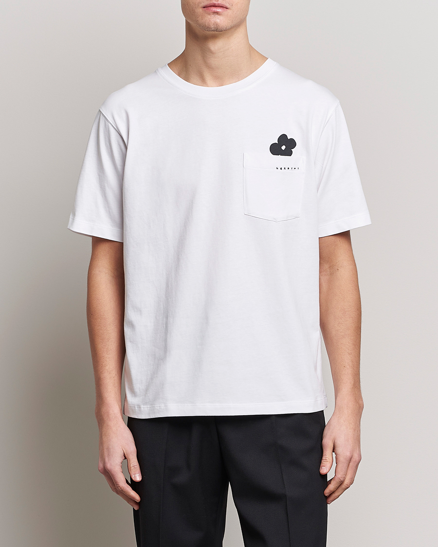 Herren |  | Lardini | Fiore Tasca Printet Logo T-Shirt White