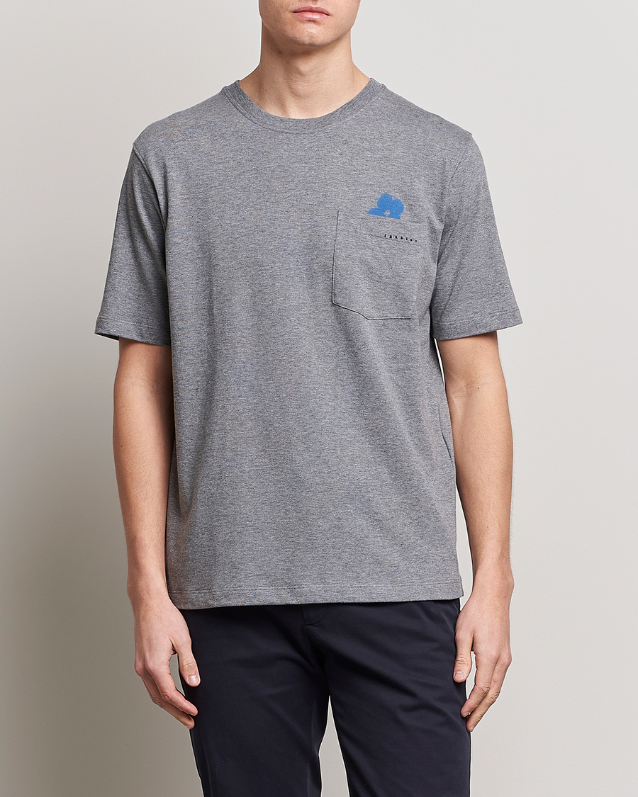 Herren |  | Lardini | Fiore Tasca Printet Logo T-Shirt Grey