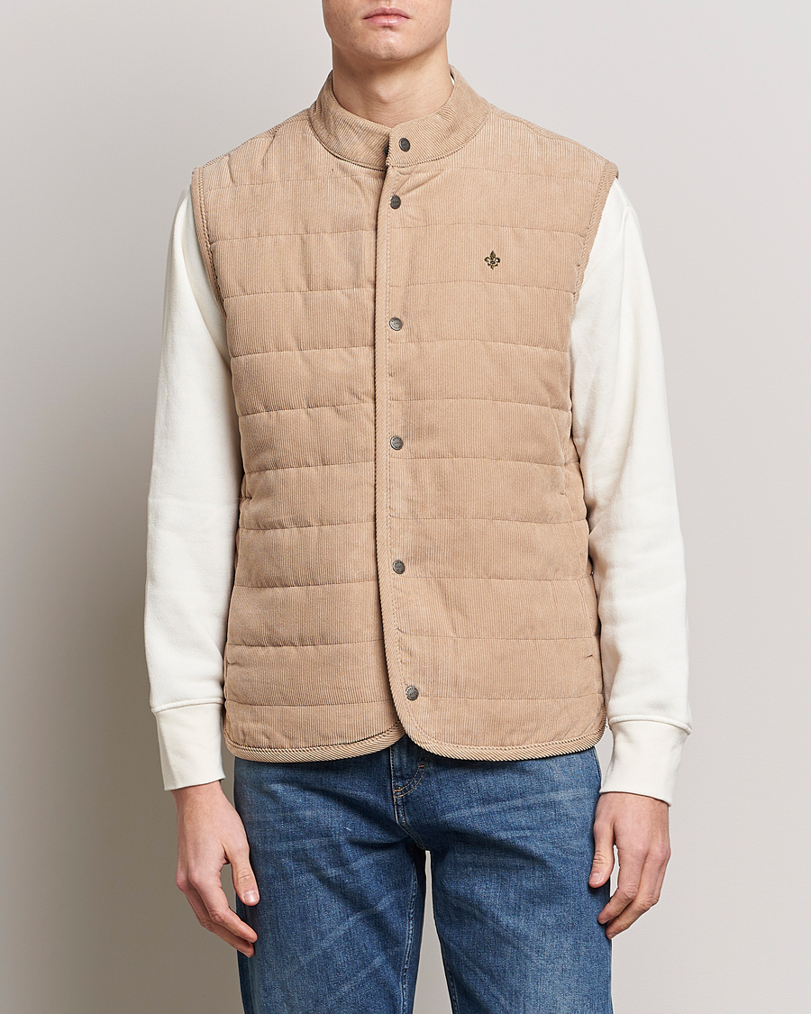 Herren | Morris Jacken | Morris | Woburn Baby Cord Vest Beige