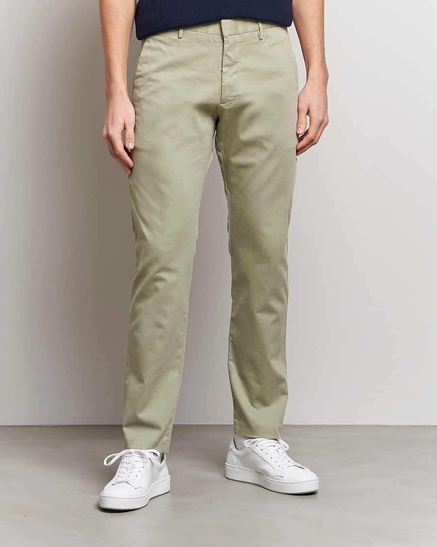 Herren |  | NN07 | Theo Regular Fit Stretch Chinos Oil Green