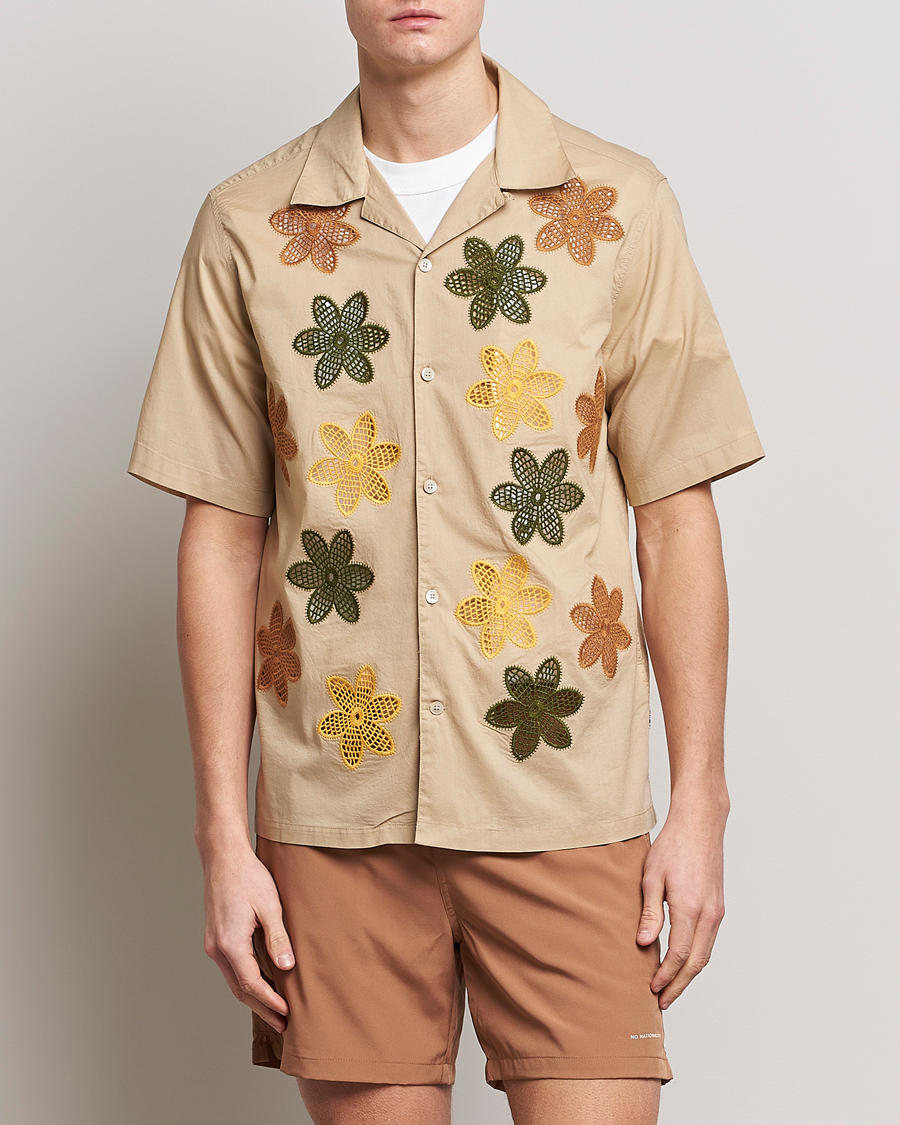 Herren | Kurzarmhemden | NN07 | Julio Flower Short Sleeve Shirt Cream