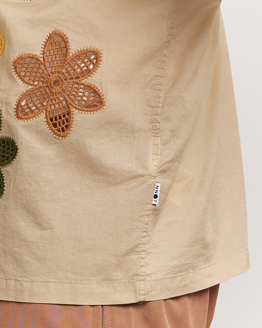 Herren | Hemden | NN07 | Julio Flower Short Sleeve Shirt Cream