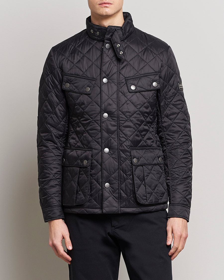 Herr | The Classics of Tomorrow | Barbour International | Ariel Quilted Jacket Black