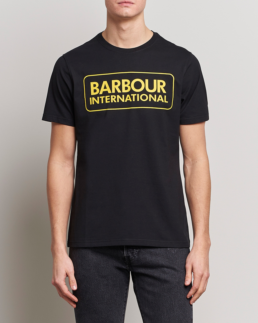 Herr | Barbour | Barbour International | Large Logo Crew Neck Tee Black