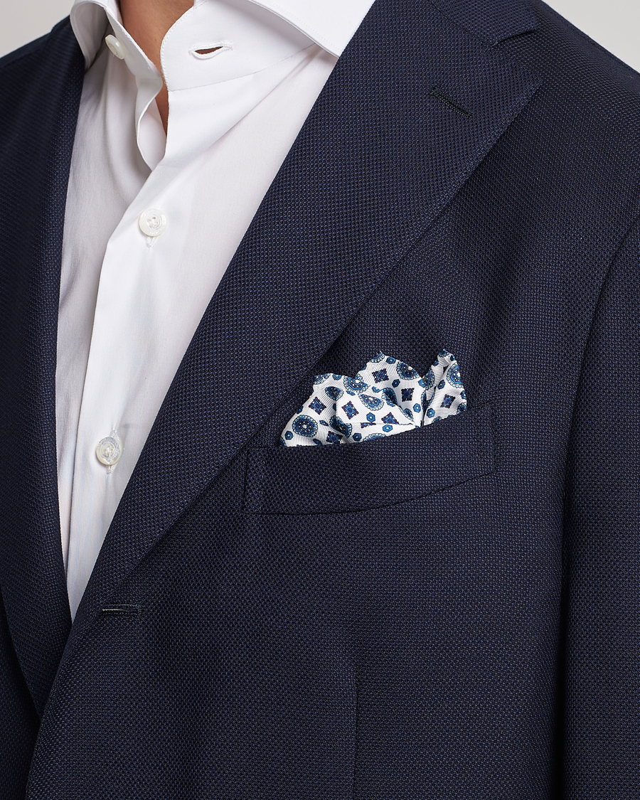 Herren |  | Amanda Christensen | Medallion Silk Pocket Square White