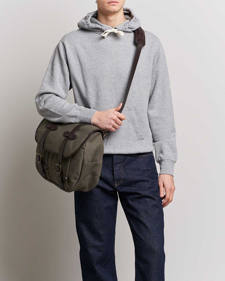 Herren |  | Filson | Rugged Twill Medium Field Bag  Otter Green