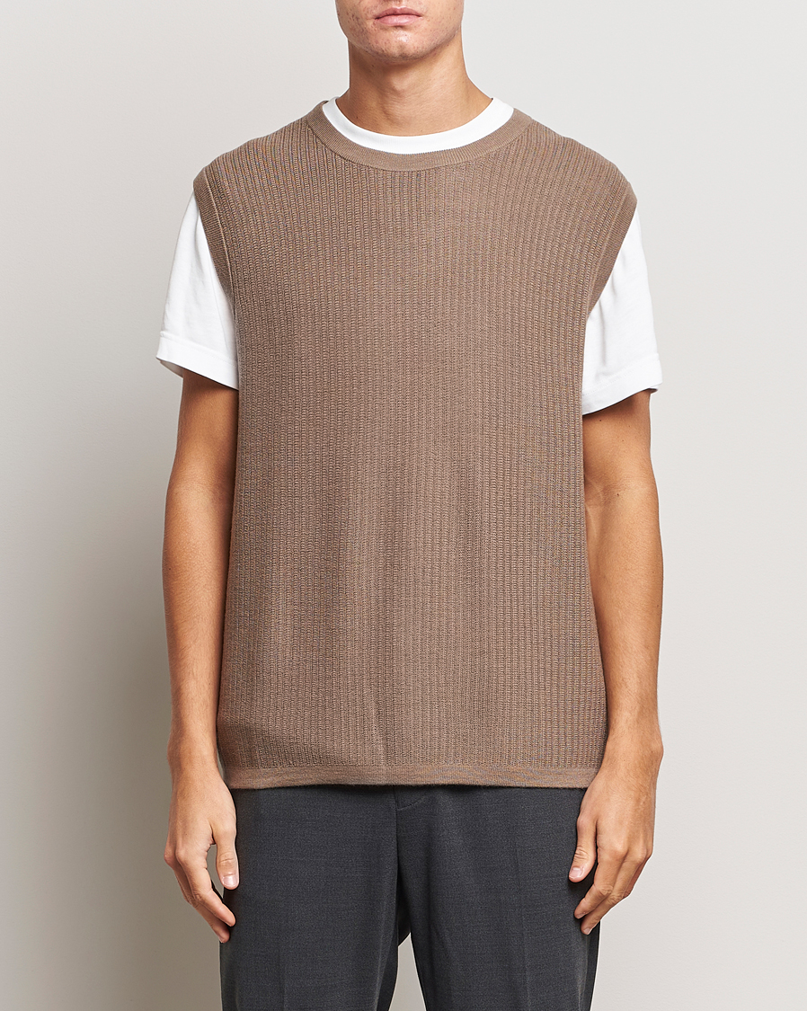 Herren |  | Tiger of Sweden | Vessler Merino Vest Olive Grey