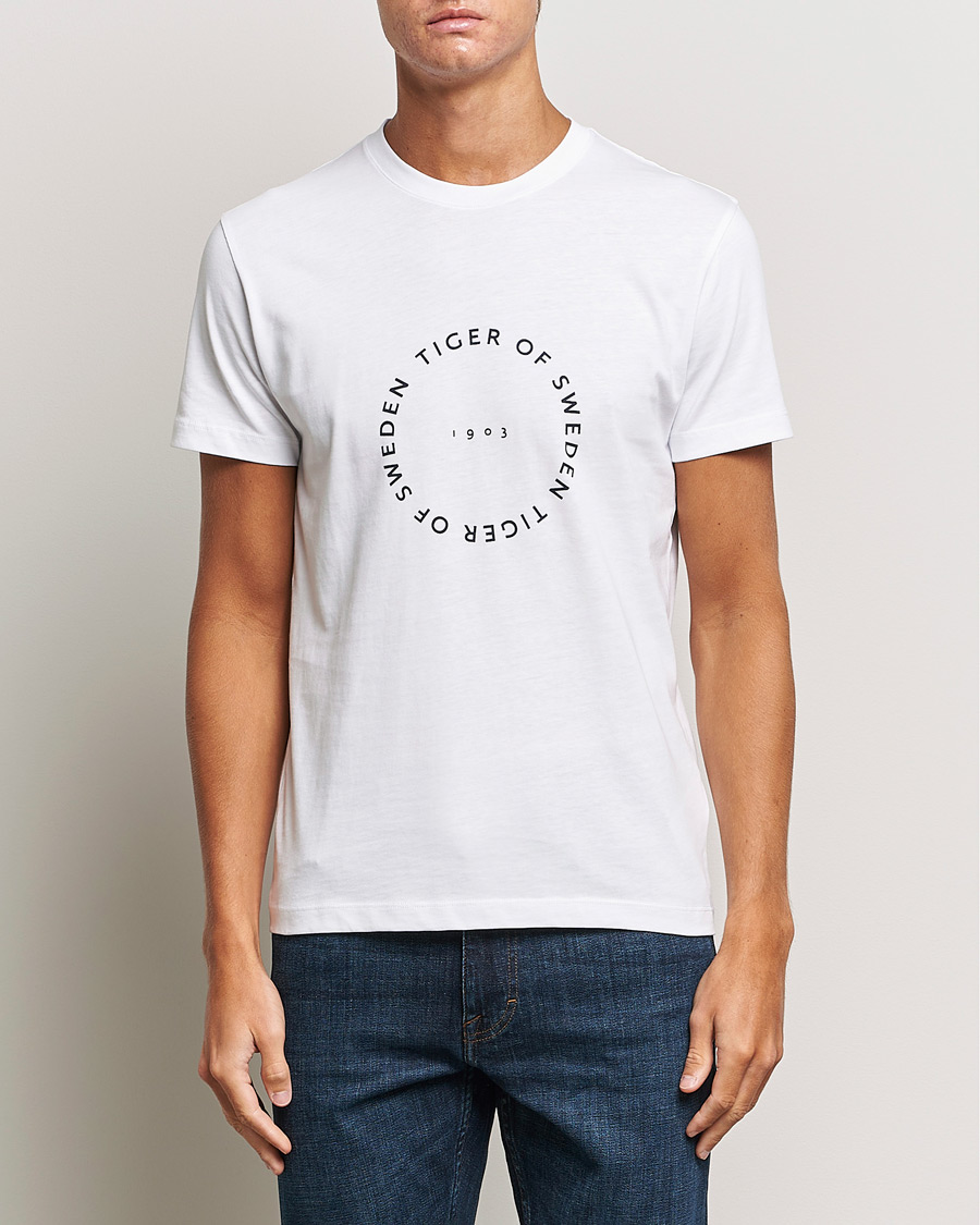 Herren |  | Tiger of Sweden | Dillan Crew Neck Logo T-Shirt Pure White