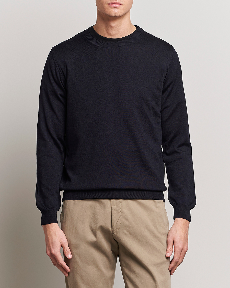 Herren | Oscar Jacobson | Oscar Jacobson | Custer Merino Wool Roundneck Navy