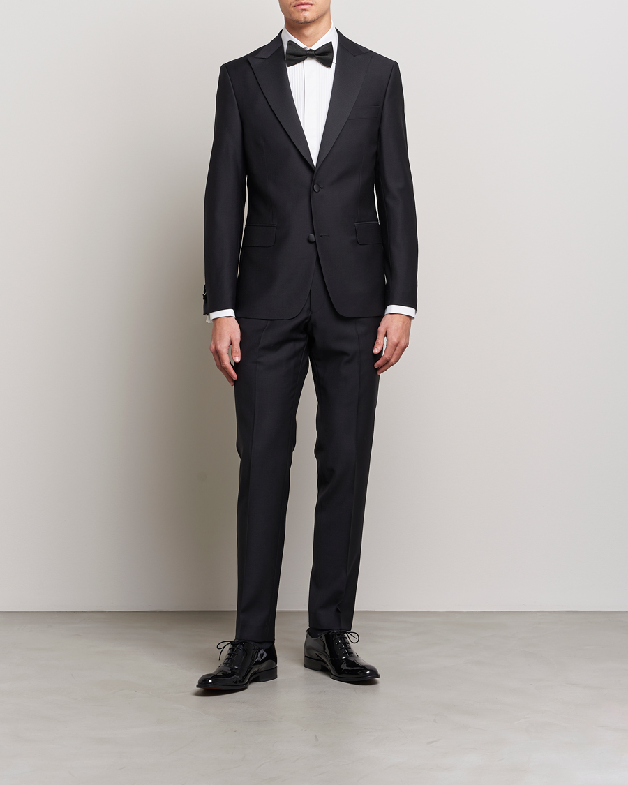 Men |  | Oscar Jacobson | Slim Fit Cut Away Tuxedo Double Cuff White