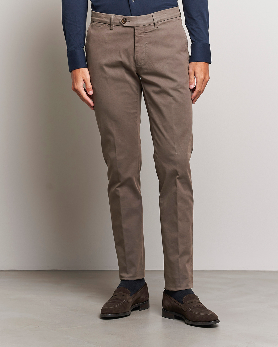 Herren | Quiet Luxury | Canali | Slim Fit Stretch Chinos Brown