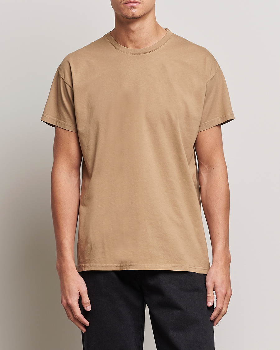 Herren | T-Shirts | Jeanerica | Marcel Crew Neck T-Shirt Dark Sand