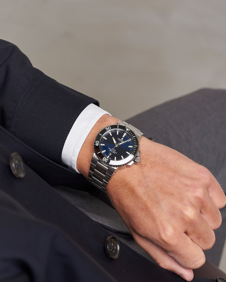 Herr |  | Oris | Aquis Date 43,5mm Blue