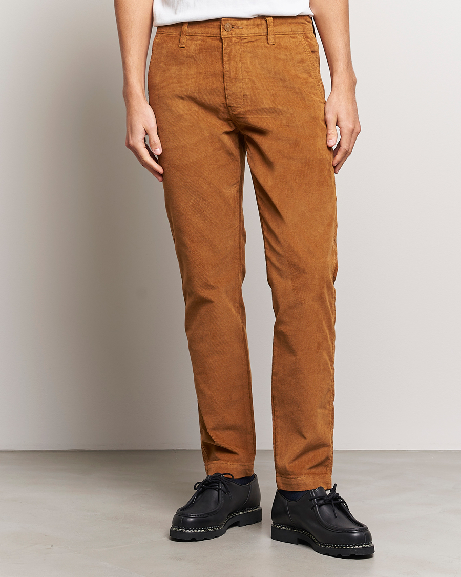 Herren | Hosen | Levi's | Garment Dyed Stretch Corduroy Chino Monks Robe